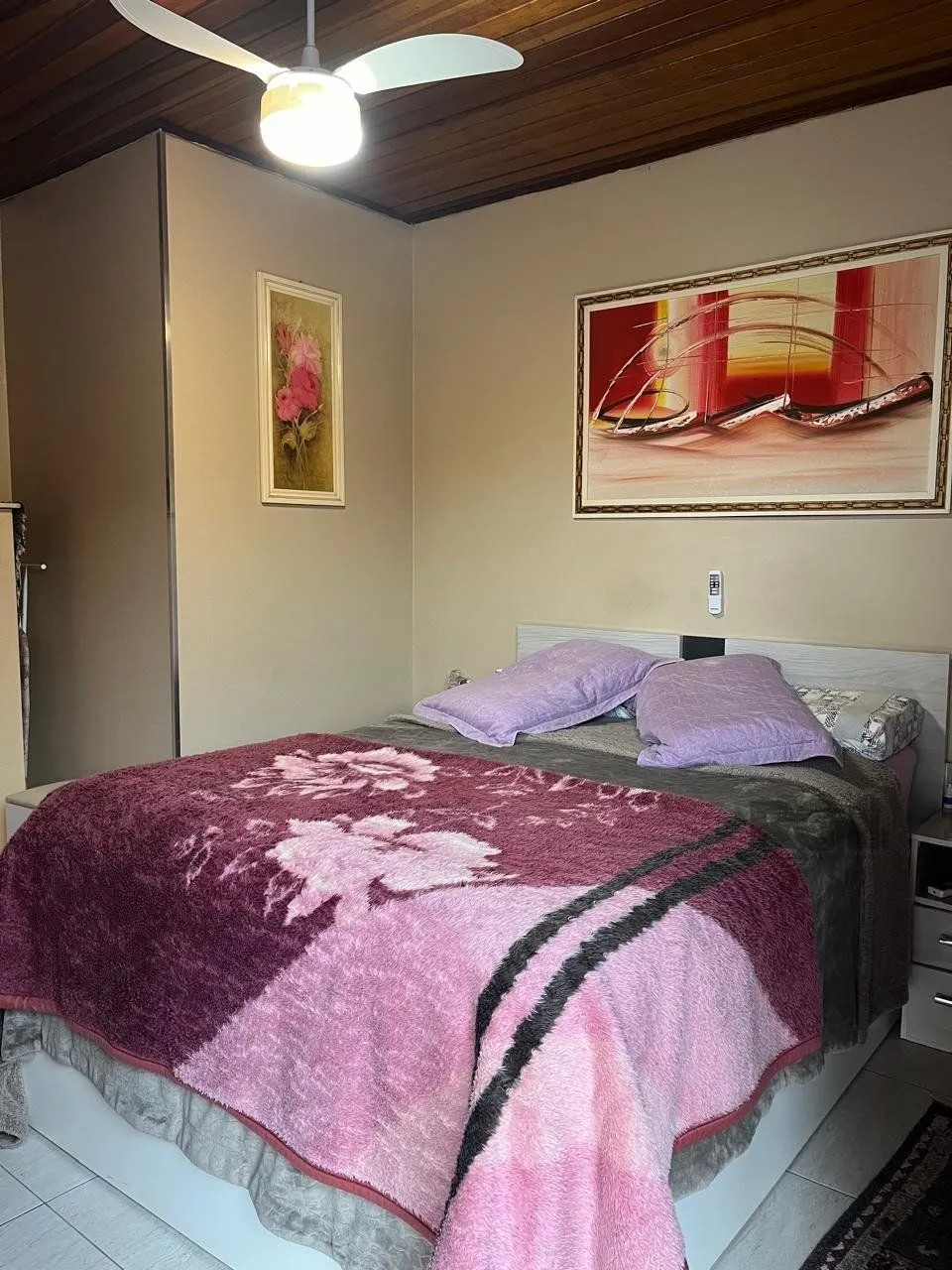 Imagem Casa sobrado mobiliado, 2 dormitórios, Bairro Imbuí