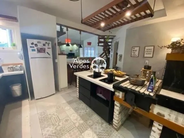 Imagem VENDE-SE CASA COM 03 SUÍTES EM IMBÉ, A MENOS DE 5 MINUTOS DO MAR.