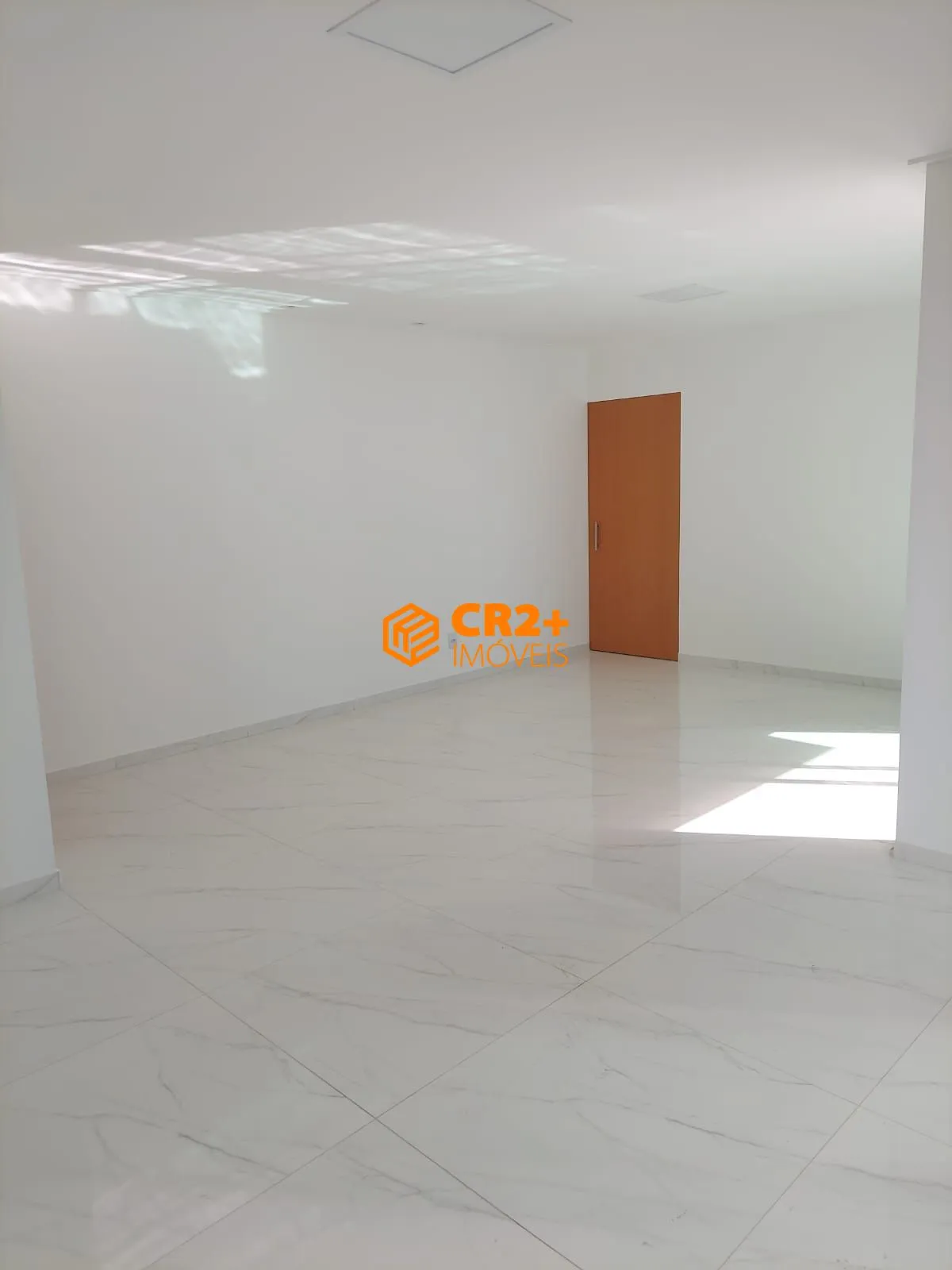 Imagem Vendo apartamento no Pina com 126 m², com 3 quartos. Lazer e boa localização.