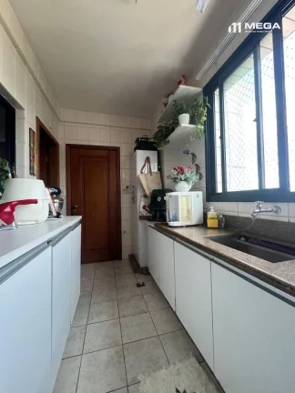 Imagem Apartamento com 3 dormitórios à venda, 245 m² por R$ 1.190.000 - Itapoa - Vila Velha/ES