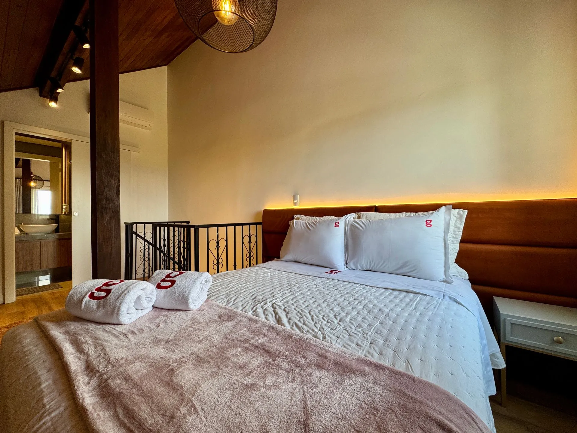 Imagem Duplex à venda em Gramado, Carniel, com 3 quartos, 88m2