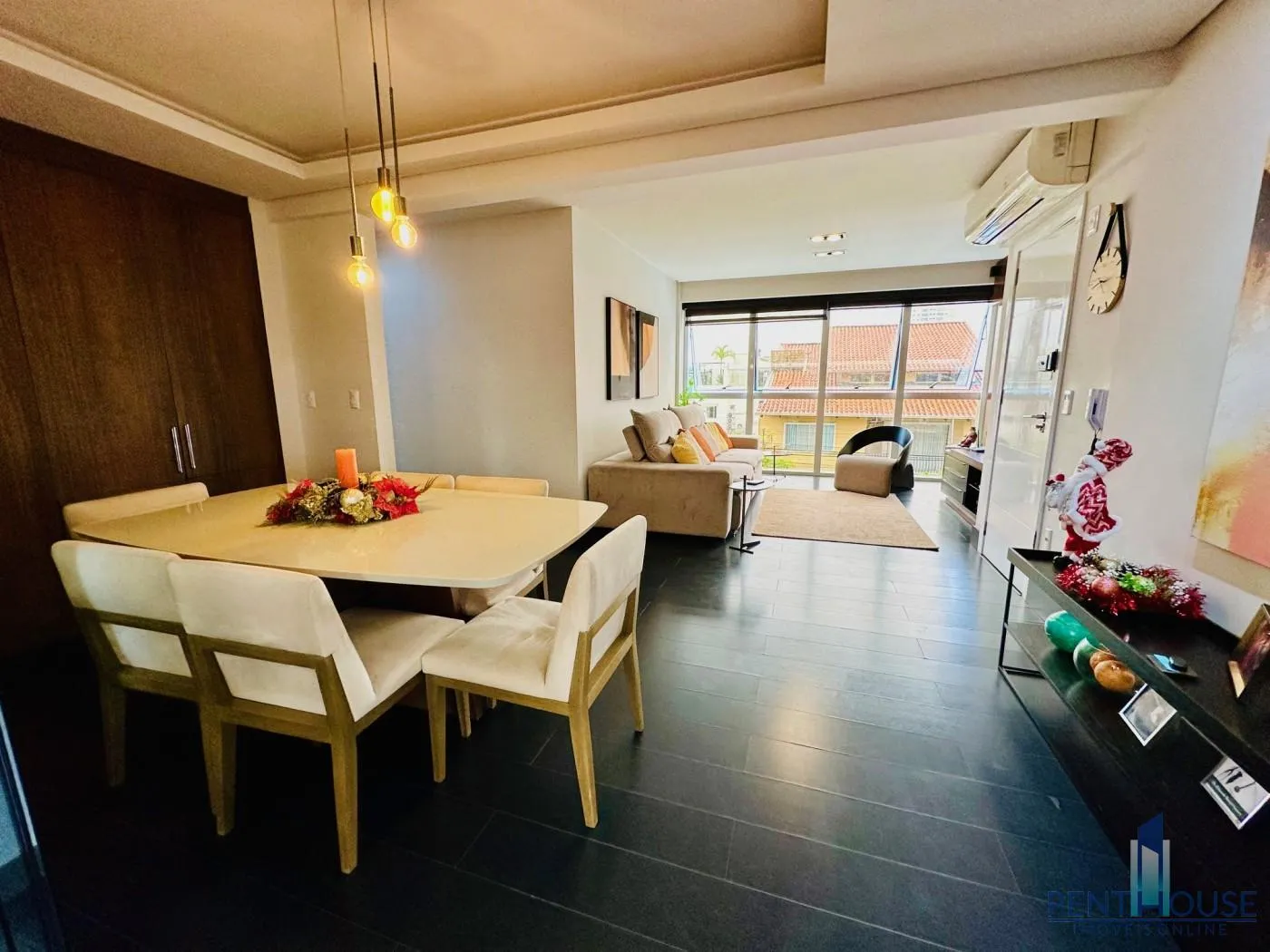 Imagem Apartamento com Terraço para Venda em Balneário Camboriú, CENTRO, 3 dormitórios, 1 suíte, 2 banheiros, 1 vaga