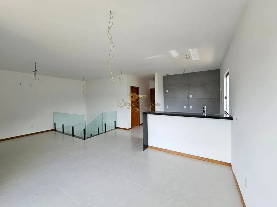 Imagem Casa em Condomínio para Venda em Teresópolis / RJ no bairro Golfe
