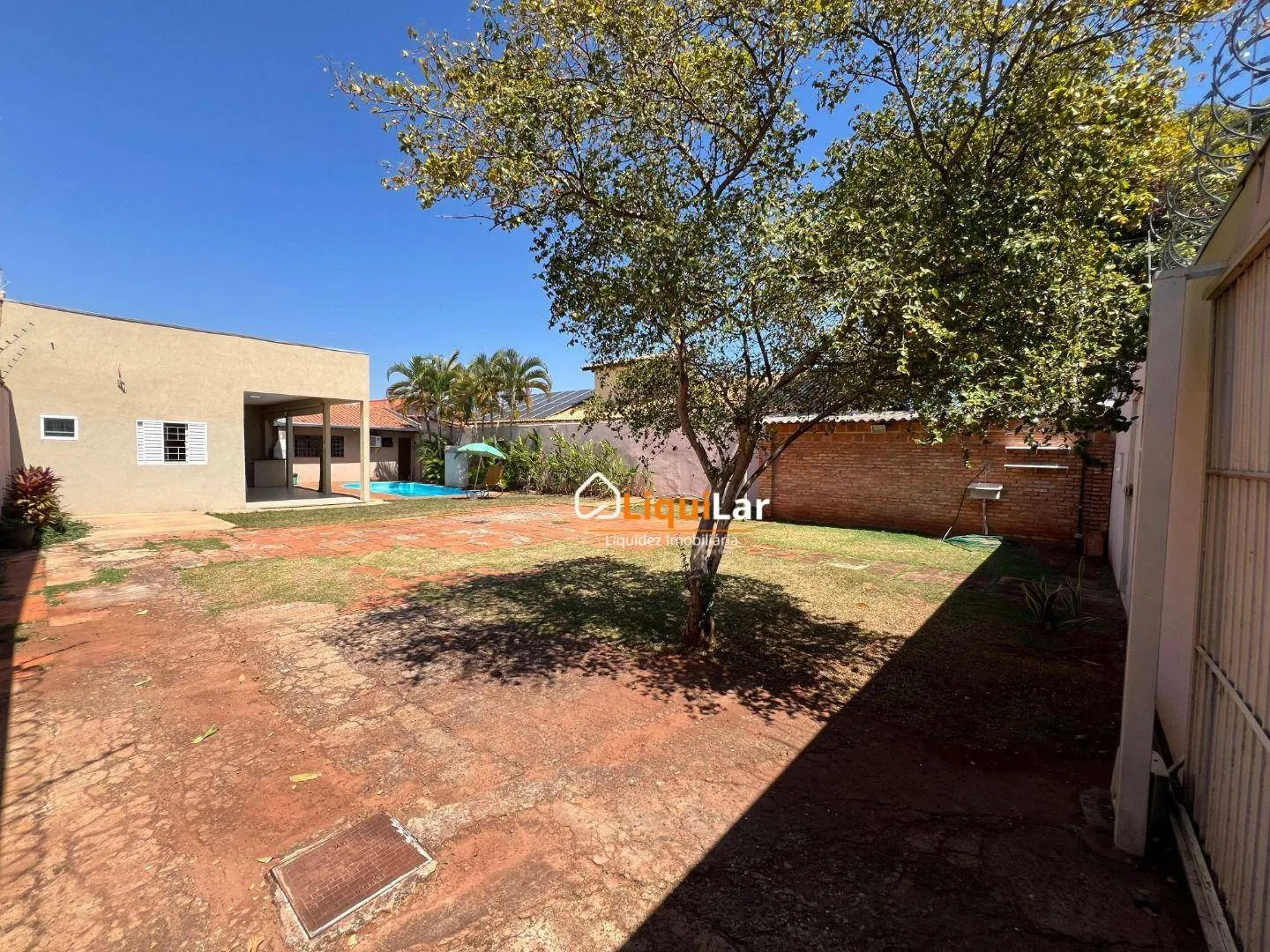 Imagem Casa para Locação na Vila Célia com 3 Suítes, Piscina e Varanda Gourmet.