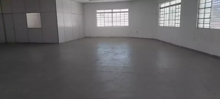 Imagem 256m LOJÃO+2 BANHEIROS+COZINHA AMPLA+