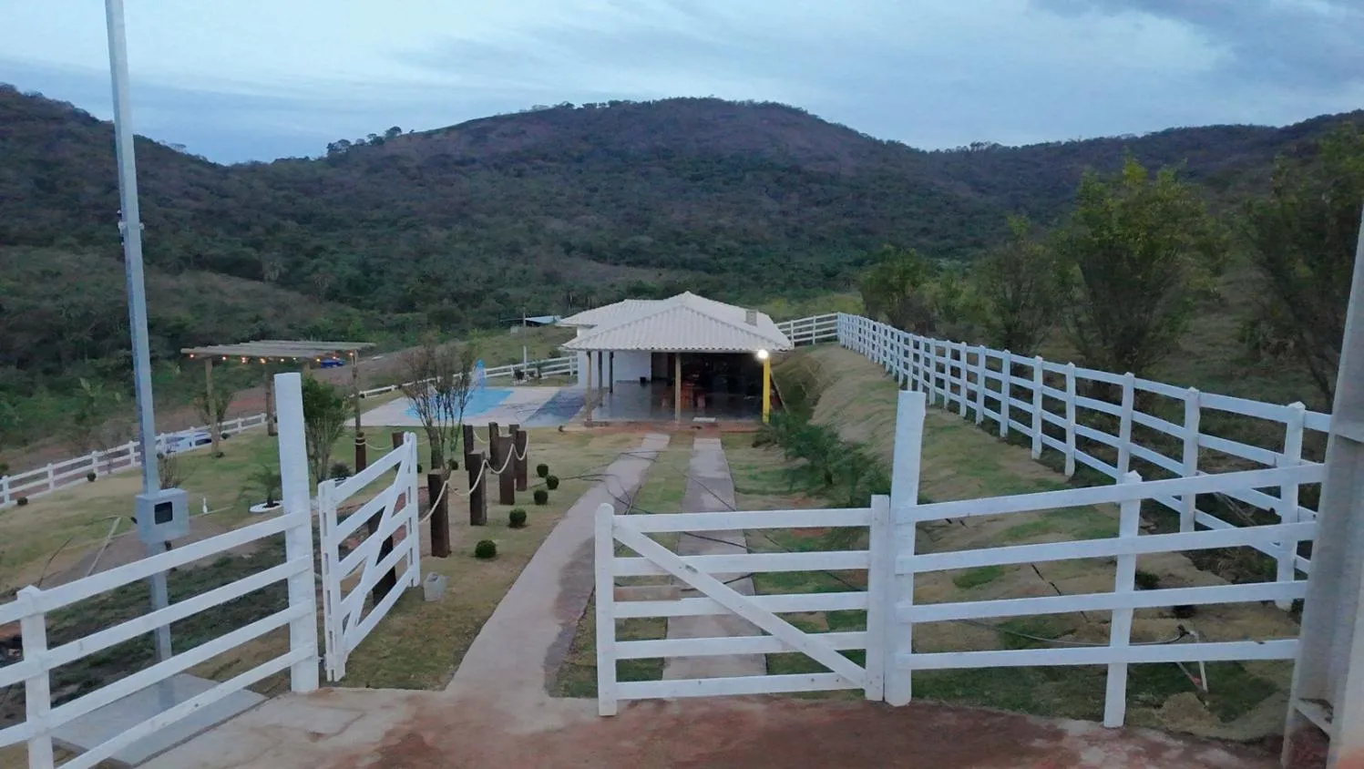 Imagem Vendo excelente chácara em Moeda/MG , com 1.000 m² de área,