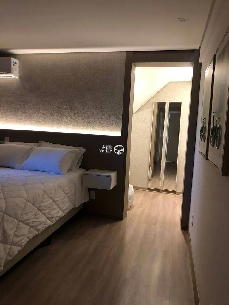 Imagem Vende-se cobertura em Gramado- 2 Quartos- Valor R$1.790.000,00