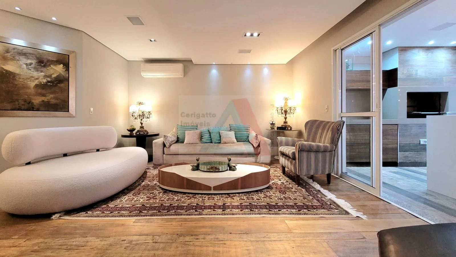 Imagem APARTAMENTO ALTO PADRÃO! SÃO 4 SUITES, 4 VAGAS DE GARAGEM, LAZER COMPLETO,