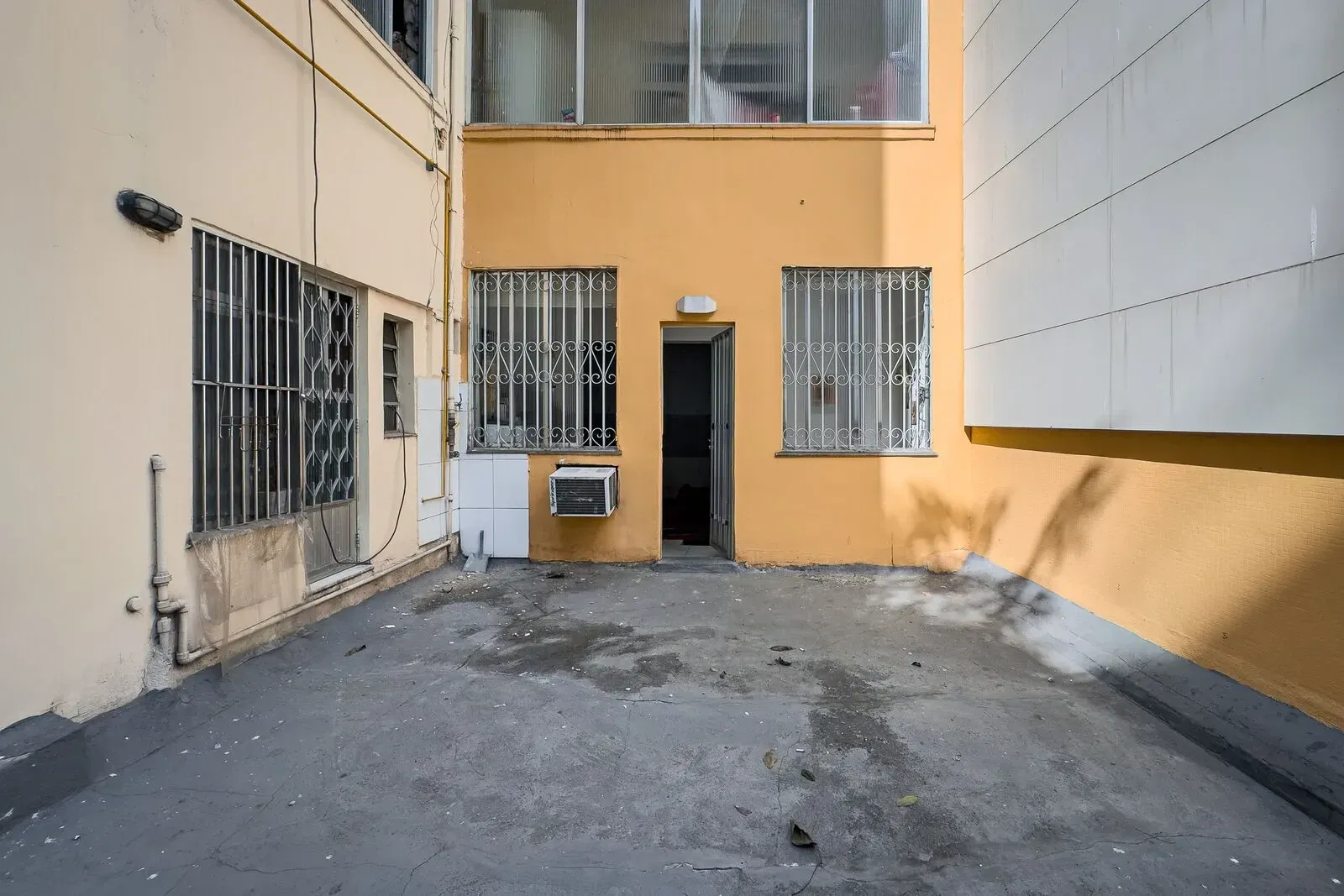 Imagem Apartamento com 2 Quartos à Venda, 100 m² em Cosmos - Rio de Janeiro