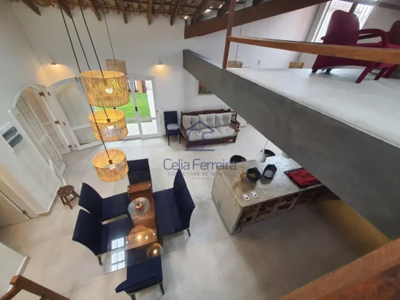 Imagem Ótima casa em localização privilegiada no miolo da Martim de Sá a 100m da praia