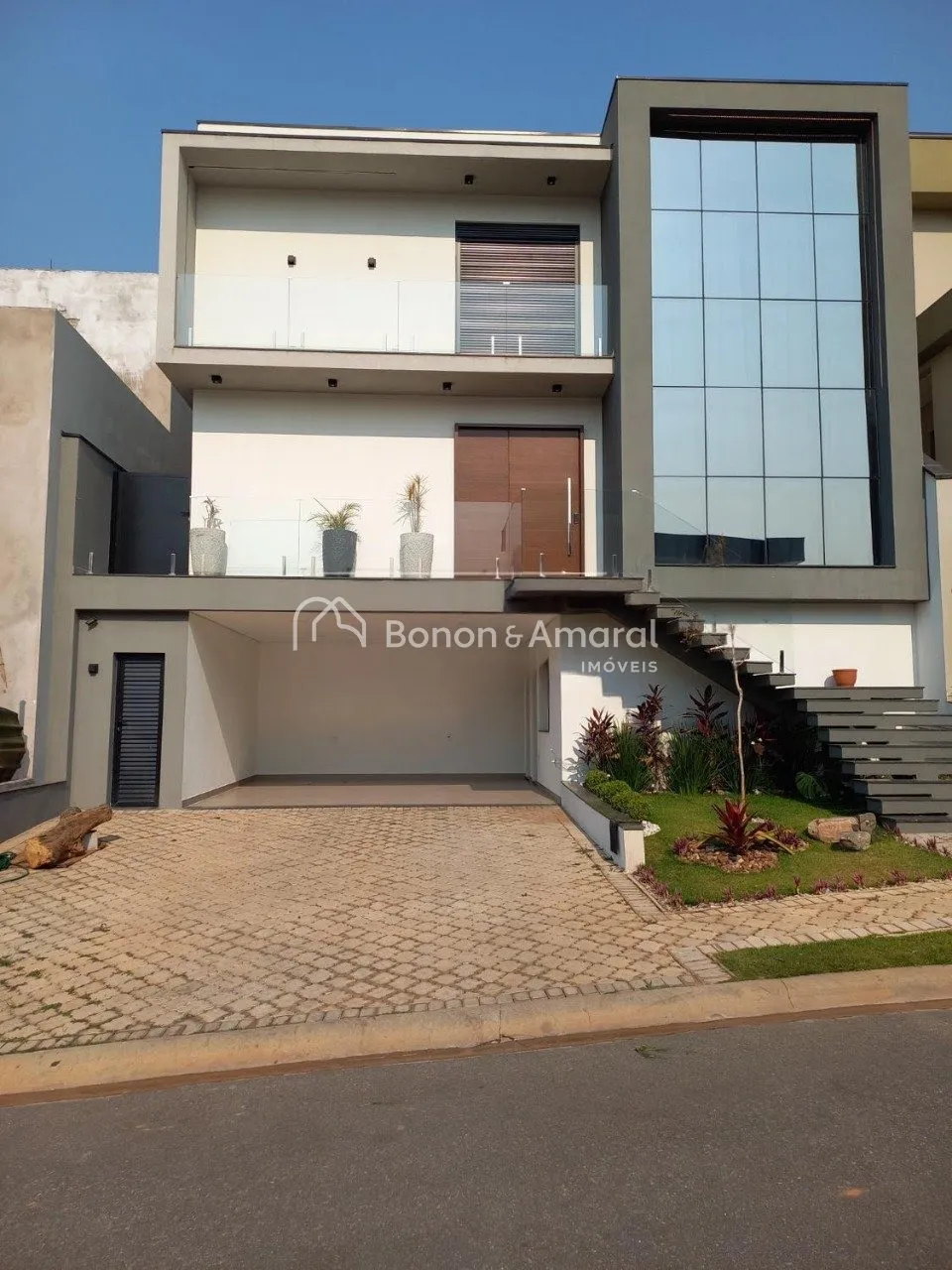 Imagem "Casa de Alto Padrão à Venda no Condomínio Mont'Alcino: Conforto, Sofisticação e Sustentabilidade"