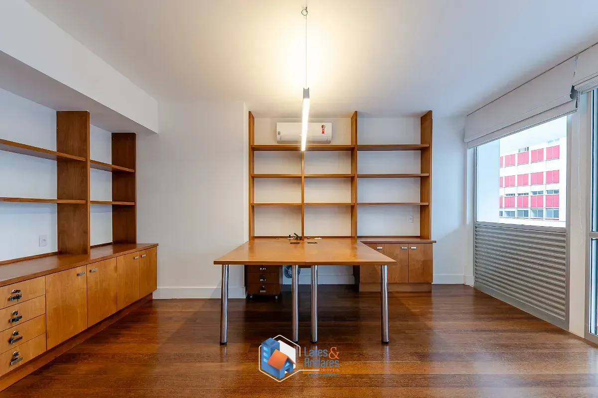 Imagem Apartamento para venda em Higienópolis com 3 quartos, sendo 2 suítes, 270m²