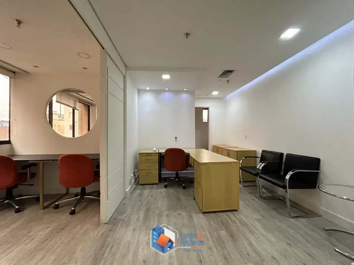 Imagem Conjunto comercial para venda em Vila Olímpia, 64m²