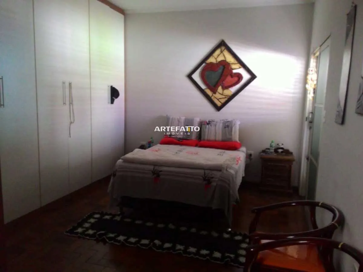 Imagem Casa à venda em Franca, Centro, com 3 quartos, 199m2
