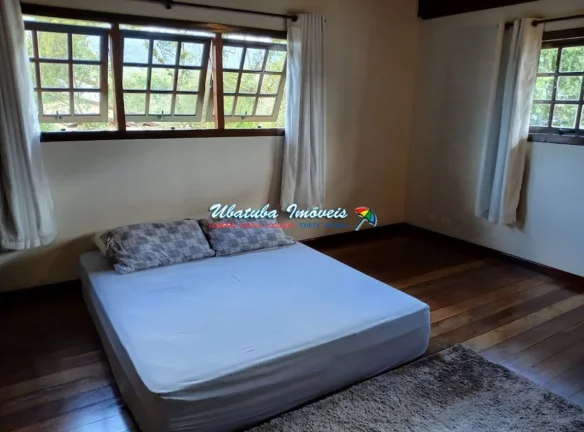 Imagem Excelente casa tipo sobrado