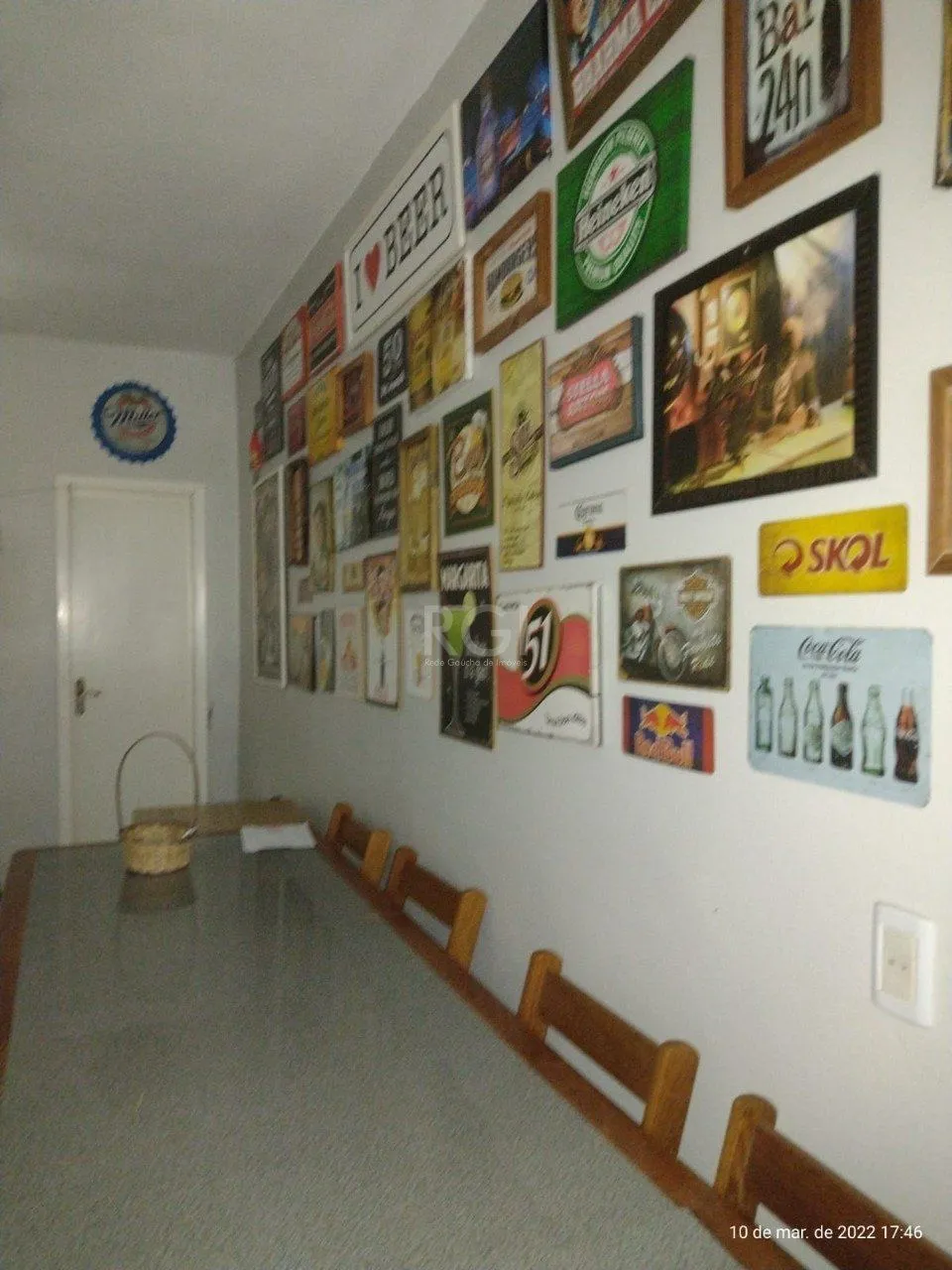 Imagem Casa 210m², 3 dormitórios, sendo 1 suites, 2 vagas - Mario Quintana, Porto Alegre/RS