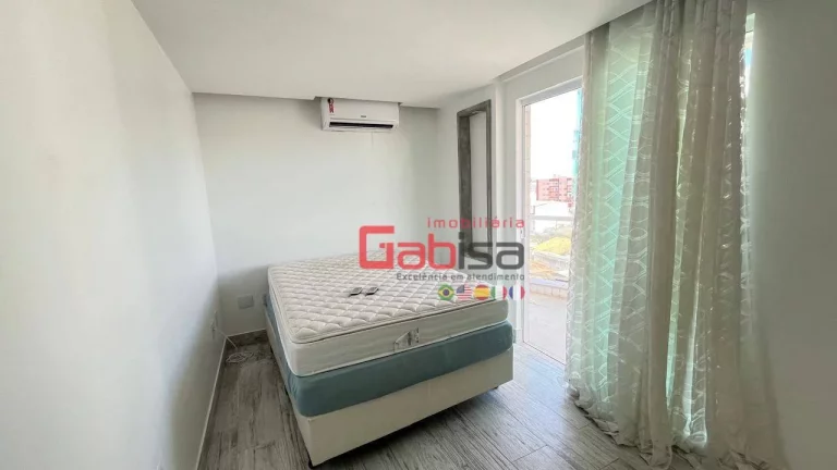 Imagem Cobertura com 4 dormitórios à venda, 267 m² por R$ 1.970.000,00 - Centro - Cabo Frio/RJ