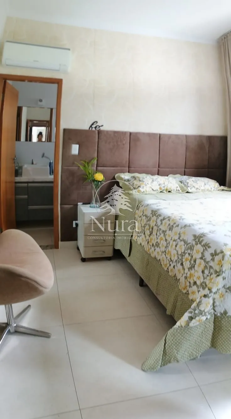 Imagem Sobrado de 2 quartos, 80m² no bairro Embaré, em Santos