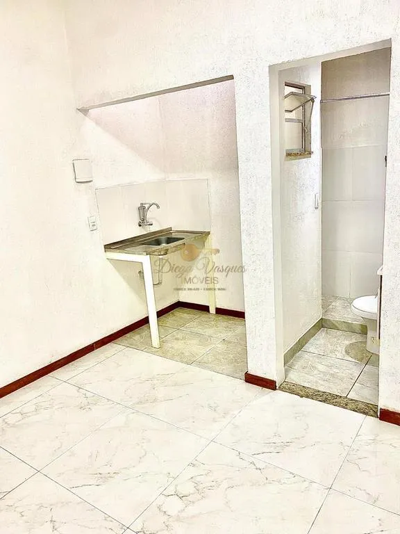 Imagem Sobrado para Venda em Teresópolis / RJ no bairro Vale do Paraíso