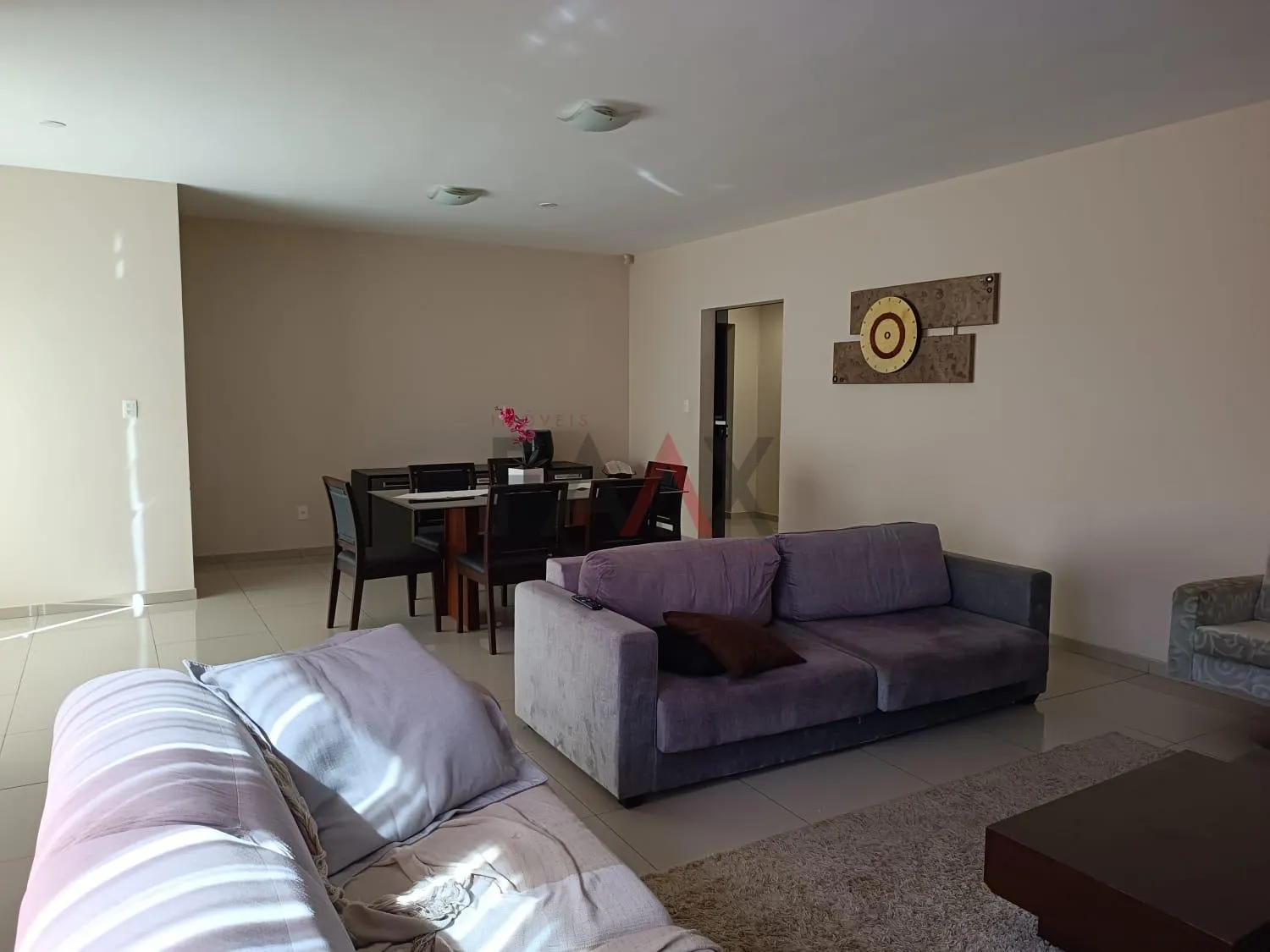Imagem Linda casa em Bairro Privilegiado da cidade, com amplo terreno, DOS ESTADOS GUARAPUAVA PR