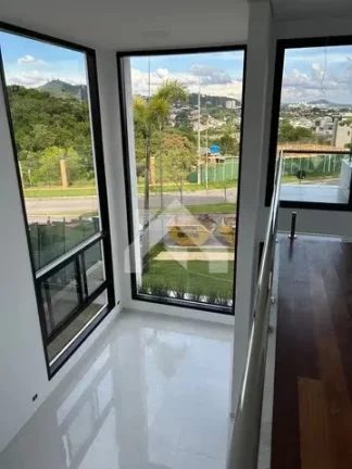 Imagem Casa de Condomínio em Alphaville - Santana de Parnaíba