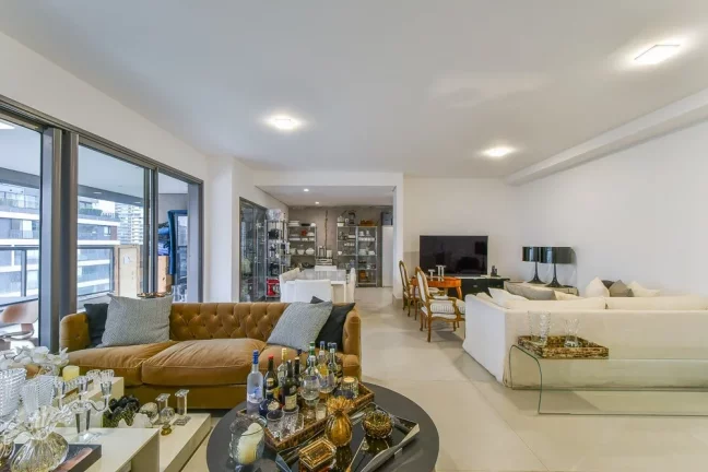 Imagem Apartamento à venda em São Paulo, Campo Belo, com 3 quartos, 186m2