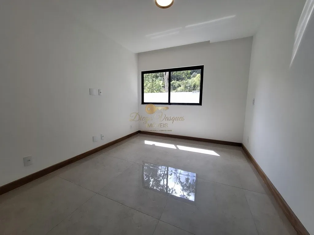 Imagem Casa para Venda em Teresópolis / RJ no bairro Quebra Frascos