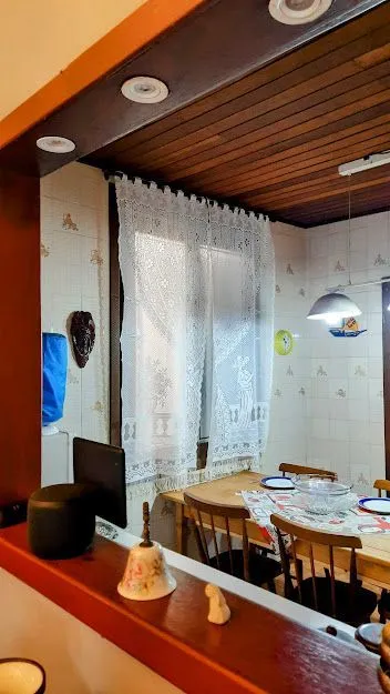Imagem Linda Casa de Esquina com 230 M². Área de Lazer Completa.