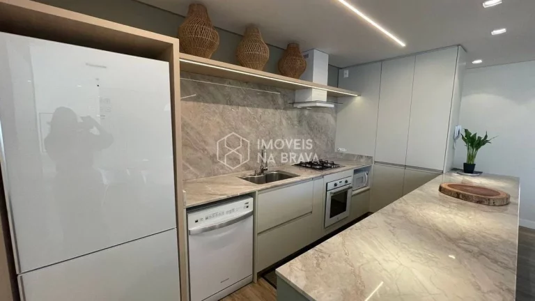 Imagem APARTAMENTO LUXO 3 QUARTOS 2 VAGAS - LOCACAO - PRAIA BRAVA - ITAJAI/SC