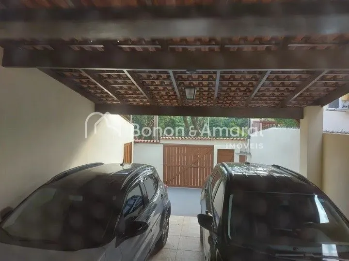 Imagem Casa com 3 Quartos à venda no Taquaral