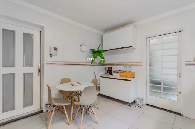 Imagem Imperdível oportunidade: Casa com 3 quartos e 1 suíte na Vila Mariana, São Paulo-SP, 168m² de área!