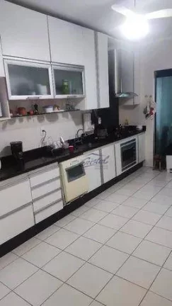 Imagem Vende MOBILIADO COM VISTA PRO MAR !!!