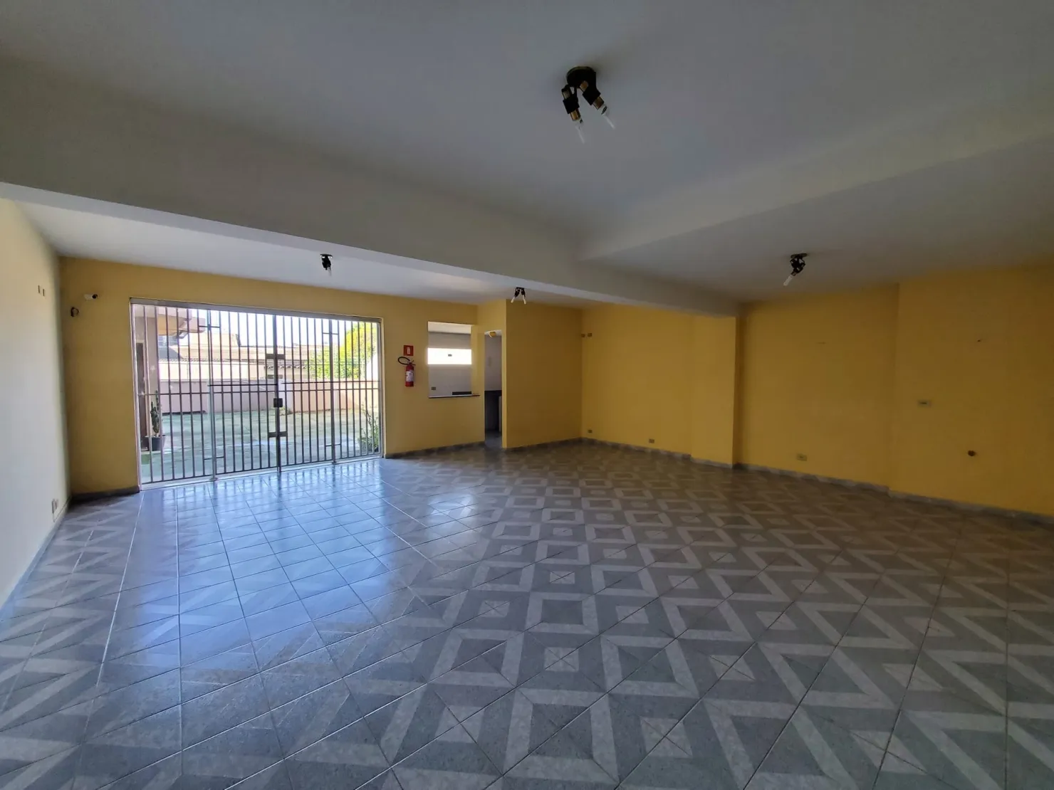Imagem Apartamento à venda 3 Quartos, 1 Suite, 1 Vaga, 105M², Centro, Taubaté - SP | Edifício VieiraSantos