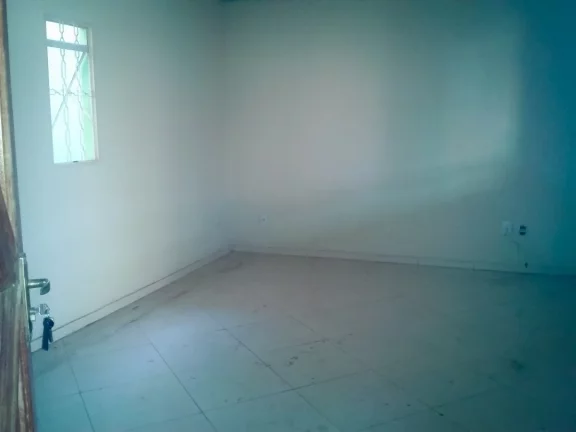 Imagem Casa no jardim Terra Branca, 2 quartos, garagem coberta.