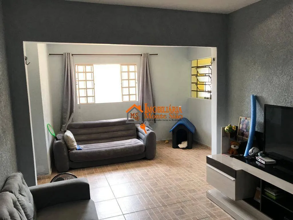 Imagem Casa com 4 dormitórios à venda por R$ 320.000,00 - Vila Paraíso - Guarulhos/SP