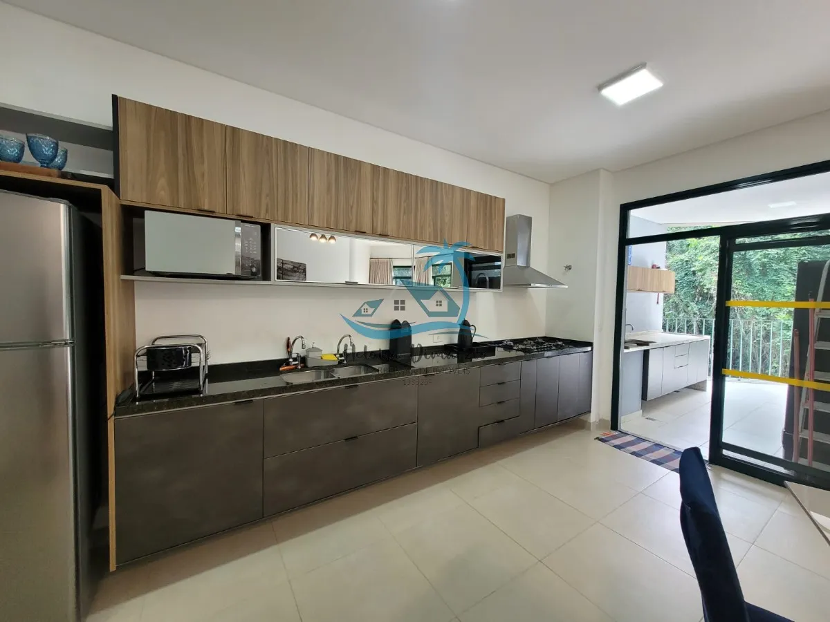 Imagem Apartamento de alto padrão com 3 suítes a venda/permuta na orla da Praia Grande em Ubatuba.