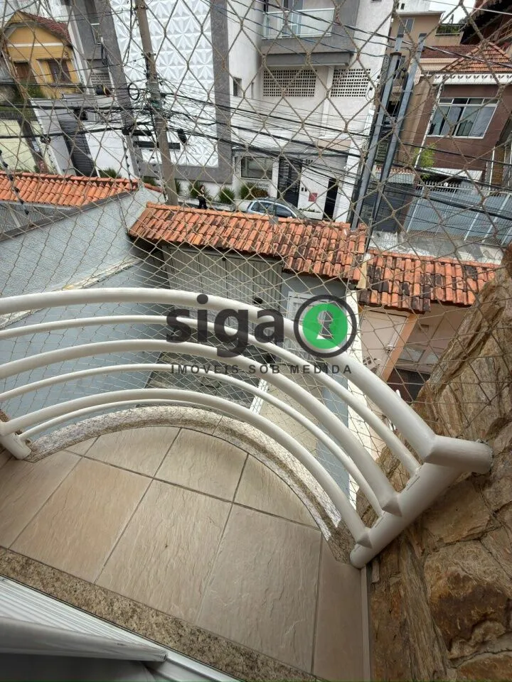 Imagem Sobrado de Alto Padrão na Penha - 3 Suítes - 4 Vagas - Autossuficiente em Energia