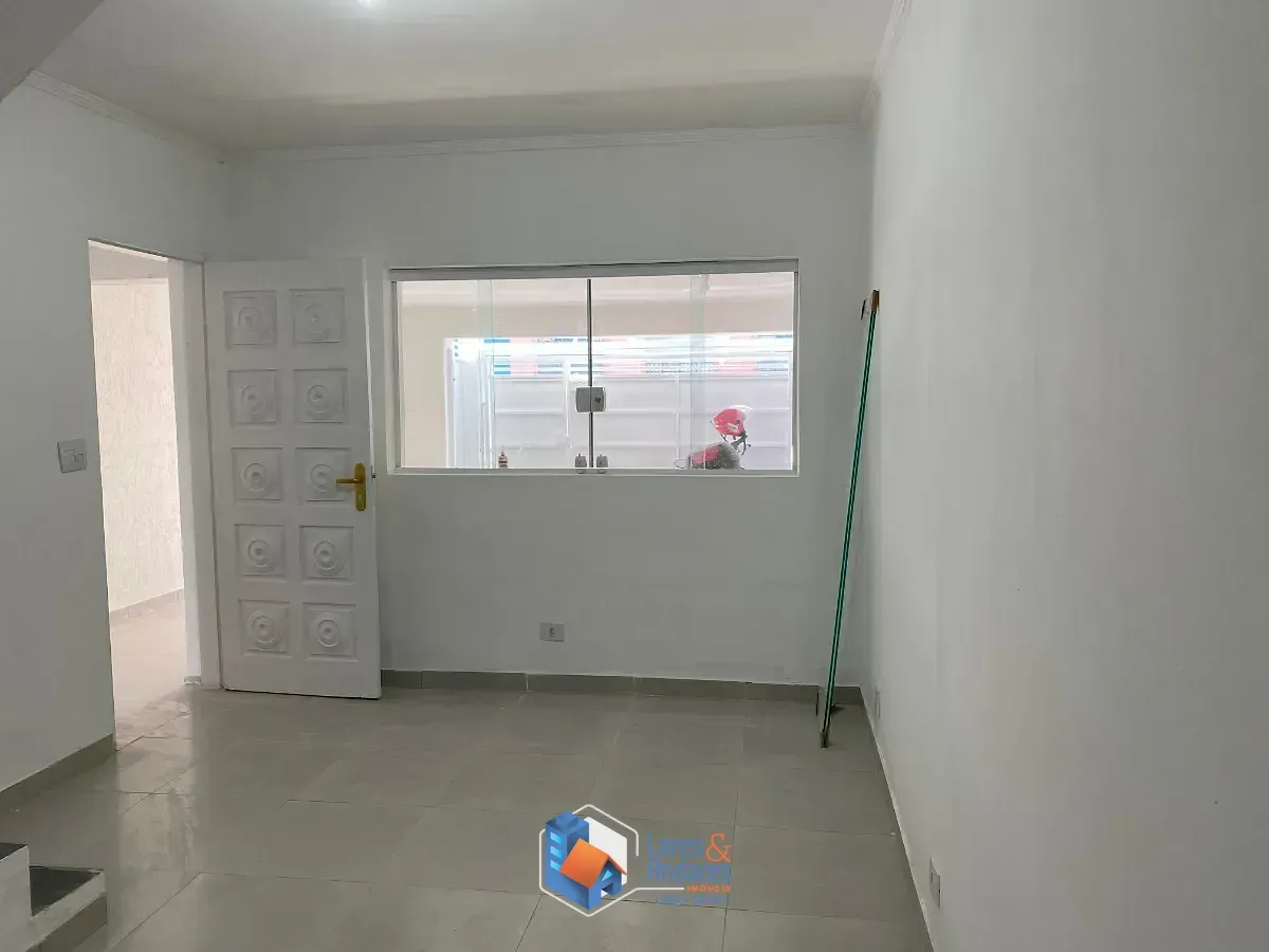 Imagem Sobrado para venda em Cidade Patriarca com 3 quartos, sendo 1 suíte, 174m²