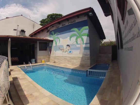 Foto do imóvel Casa com piscina na praia Grande para 20 pessoas a 1 quarteirão da praia oportunidade