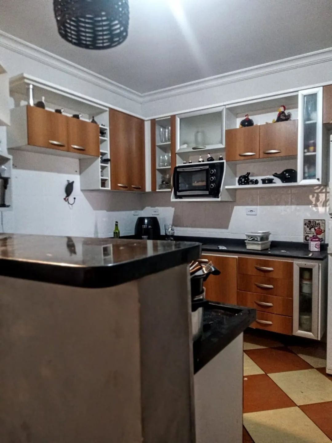 Imagem Casa à venda 3 Quartos, 1 Suite, 3 Vagas, 270M², Vila Santa Isabel, Taubaté - SP