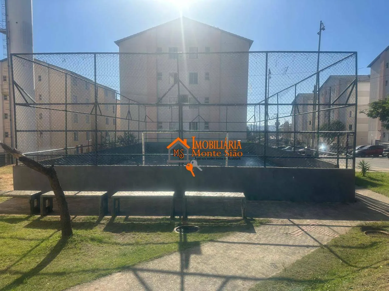 Imagem Apartamento com 2 dormitórios à venda, 53 m² por R$ 250.000,00 - Vila Alzira - Guarulhos/SP