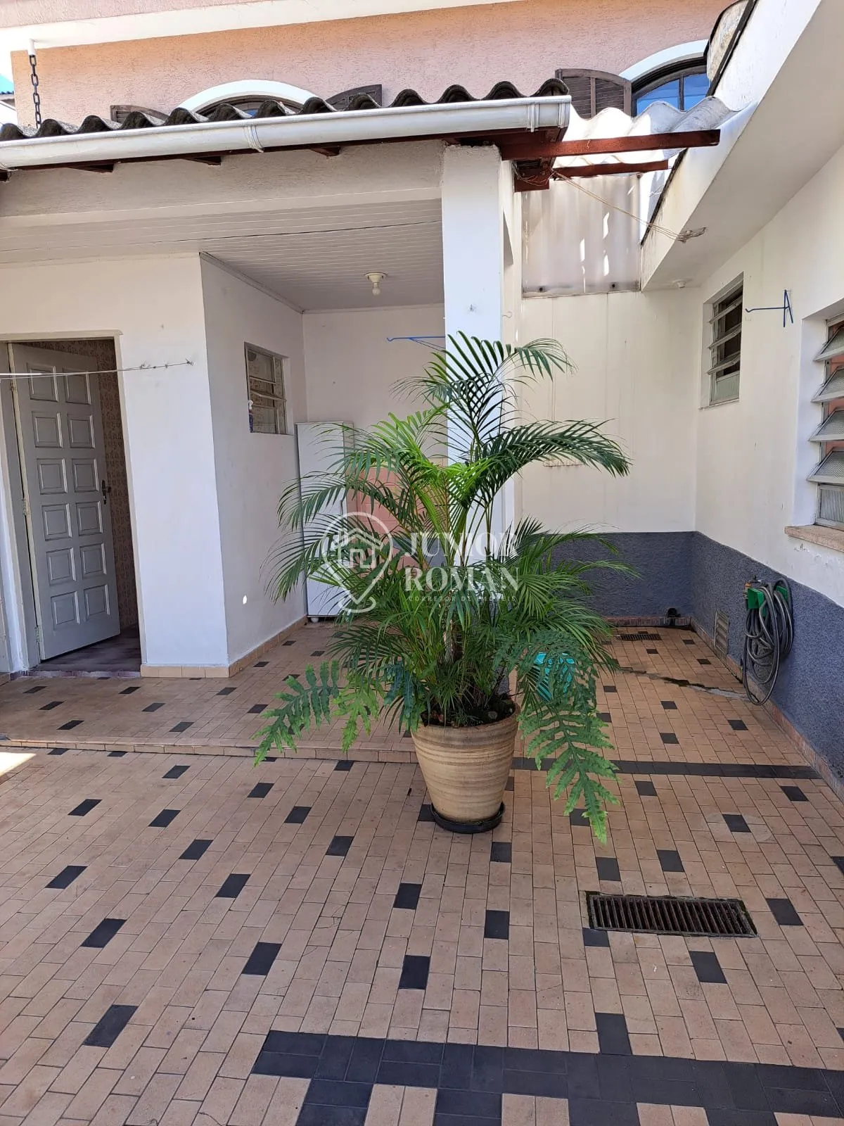 Imagem CASA 3 DORM l 184m² - JD DO MAR - SBC