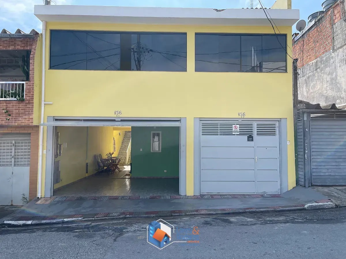 Foto do imóvel Sobrado para venda em Jardim Vaz de Lima com 4 quartos, sendo 2 suítes, 230m² em Rua Capricho Italiano