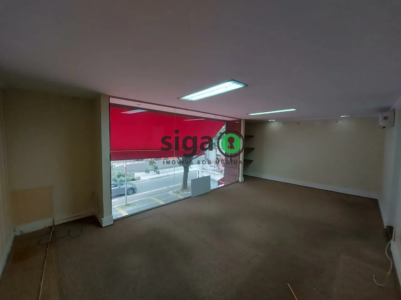Imagem Casa Comercial para Locação em Pinheiros, com 350m² com 8 vagas, Sem mobilia