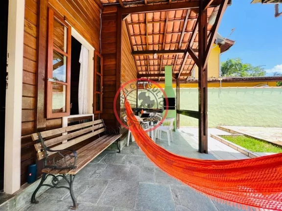 Imagem Casa Térrea, com 2 Quartos, Piscina, Área Gourmet, 3 vagas ,Acesso ao Rio ,Mobiliada