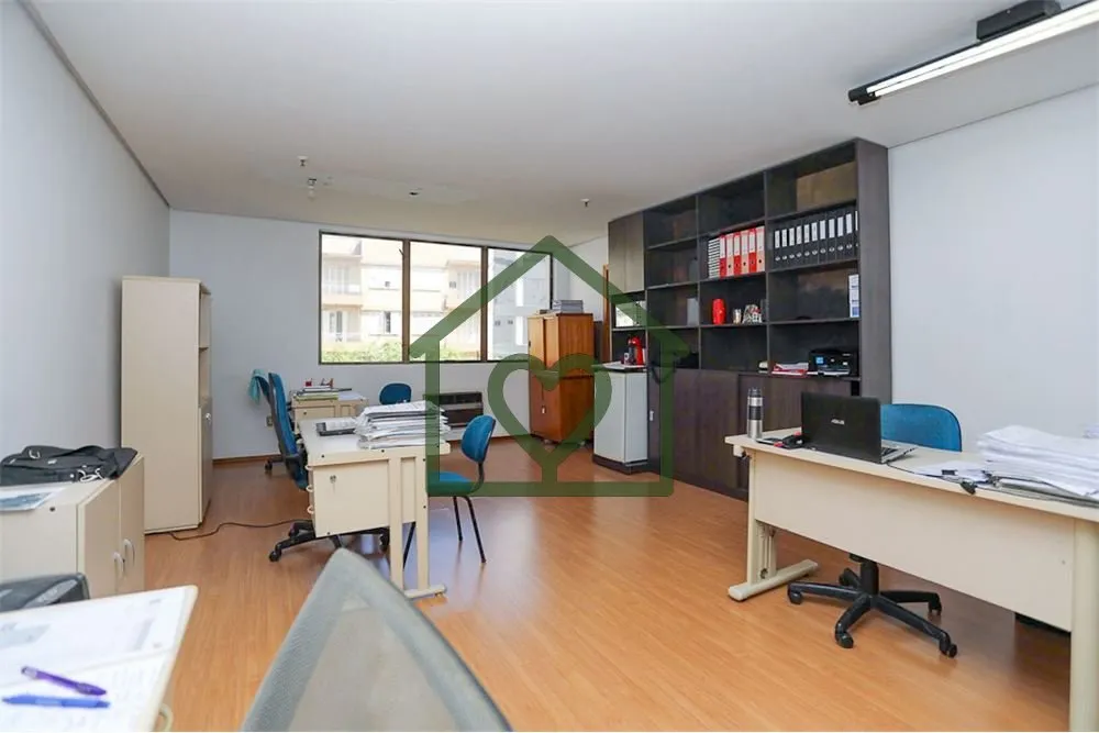Imagem Sala comercial com 43 m², no bairro Floresta, 2 lavabos, piso frio, de frente com vista magnifica p...