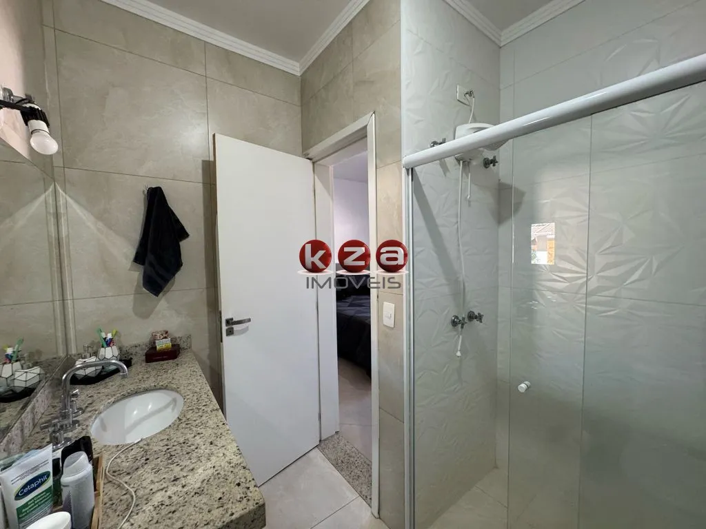 Imagem Casa Térrea com 3 Suítes, Piscina e Espaço Gourmet no Condomínio Vista Verde em Vinhedo ? Viva Cercado pela Natureza!