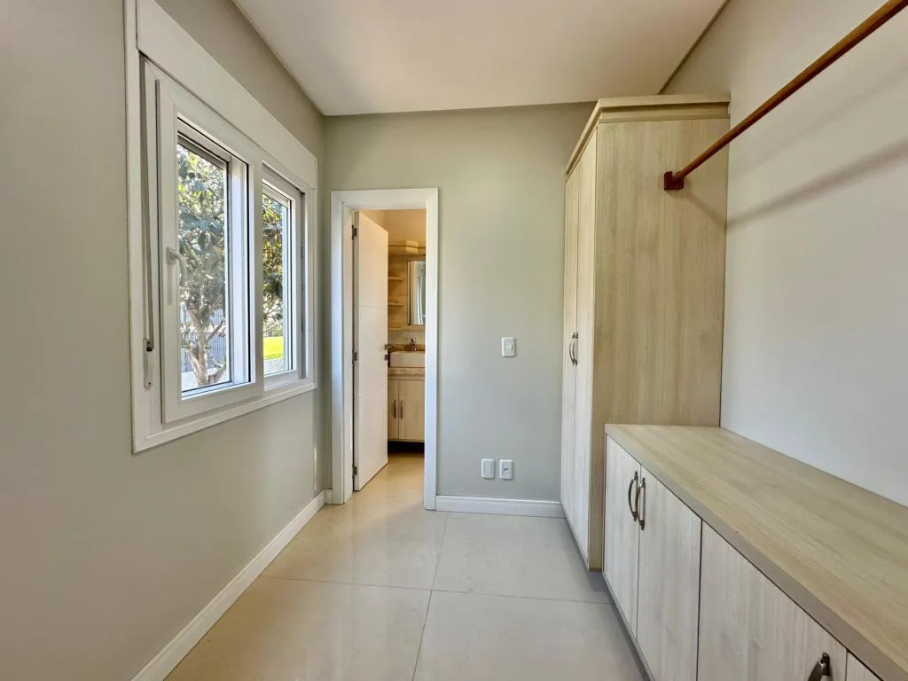 Imagem Casa em Condominio 4 Dormitórios - Bairro Atlantida Sul