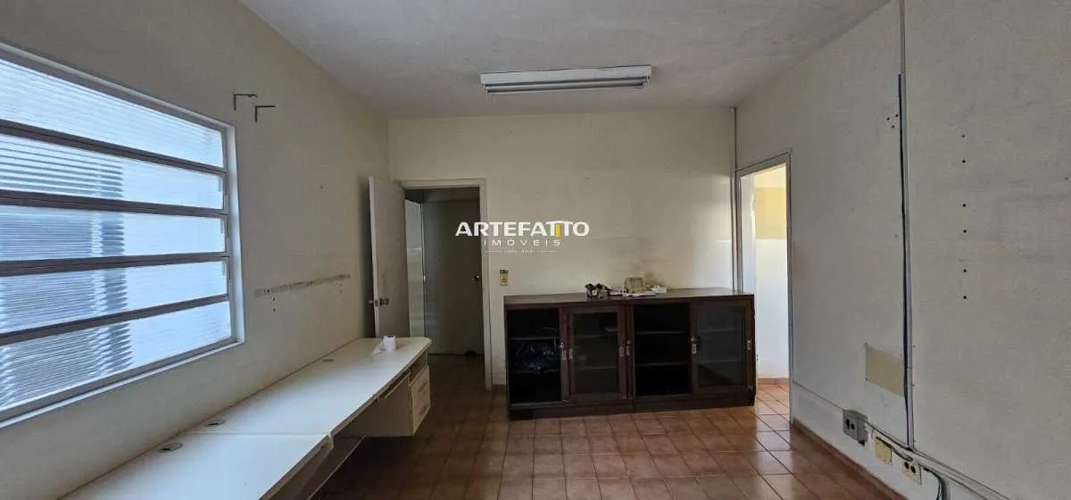 Imagem Prédio comercial à venda em Franca, Centro, 303.45m2