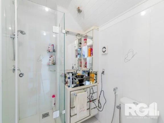 Imagem Casa em Condomínio para venda no bairro Jardim Carvalho em Porto Alegre